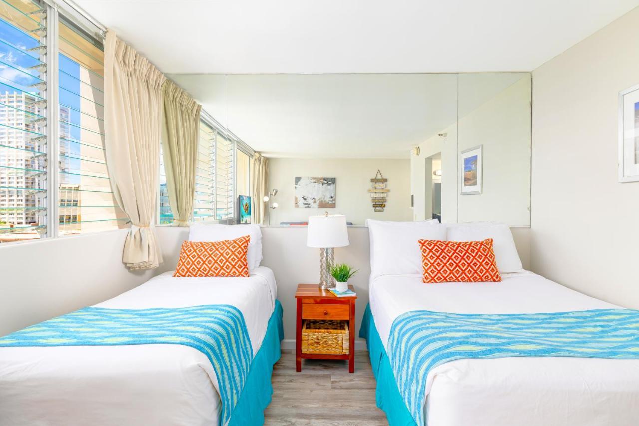Cozy Waikiki Studio At Aqua Aloha Surf Honolulu Bagian luar foto