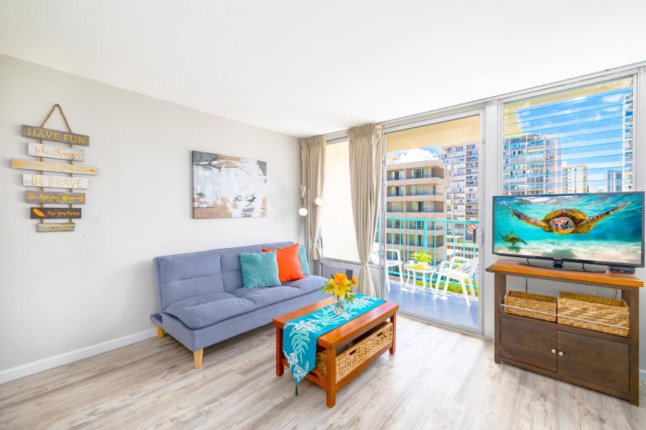 Cozy Waikiki Studio At Aqua Aloha Surf Honolulu Bagian luar foto